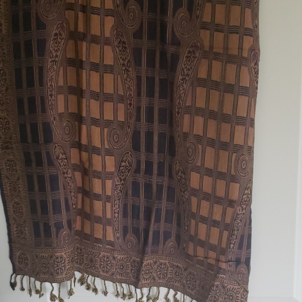 Reversible Shawl - image 4